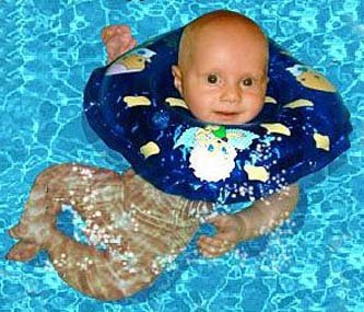 Первый раз в бассейн с ребенком - фото 1