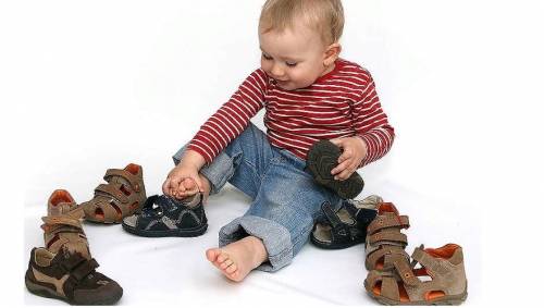 Выбор ортопедической обуви ребенку на 1 год